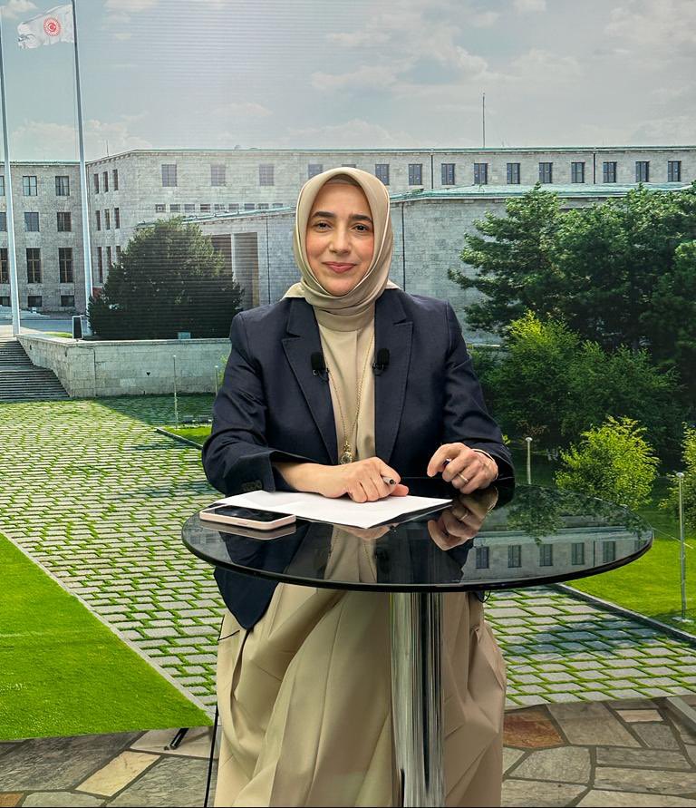 sabriamcaparodi's tweet photo. Tokat millet vekili Özlem zengin AK Parti'ye Büyük zarar verdi diyenler buradamı Birdaha aday gösterilsinmi ?
Sizinde aday gösterilmesini istemediğiniz kişileri yoruma yazın kamuoyu oluşturalım 🖐️🖐️🖐️
Haydi katılım büyük olsun 🛑🛑🛑 https://t.co/Pe0K5ILToS