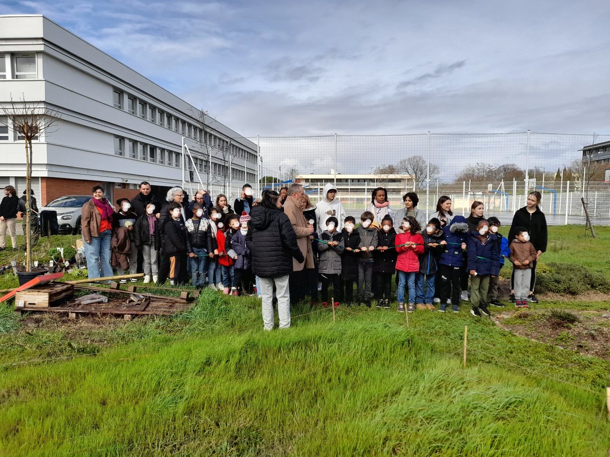 eddlyceesbakerhalimi 🌍♻️🌳🐝🍓🍎🍅🐓 tweet media