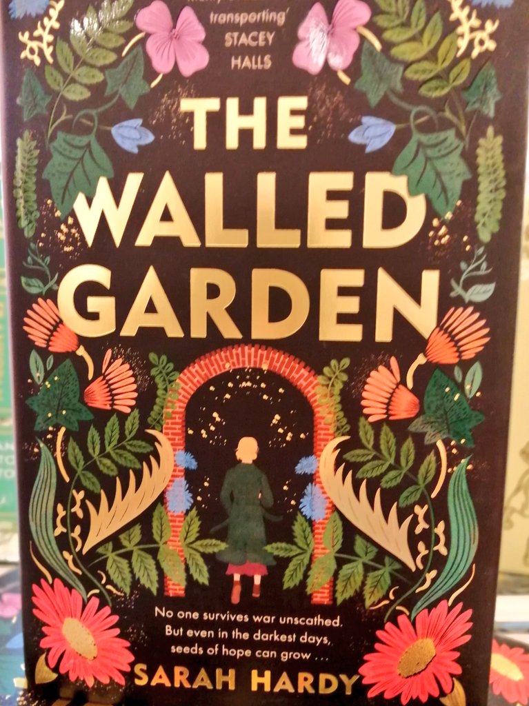 SouthwoldBooks's tweet image. So lovely to see you Sarah on this rainy morning #SarahHardy. We have signed copies of #TheWalledGarden, a lyrical story of love and redemption and the shadows cast by war. @bonnierbooks_uk
#SuffolkWriters #Southwold #goodreads