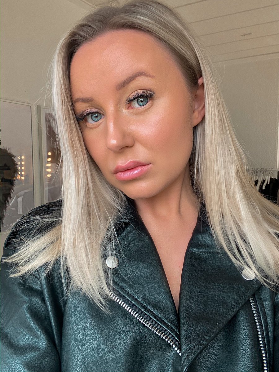 Fillers och fransförlängning på den tiden