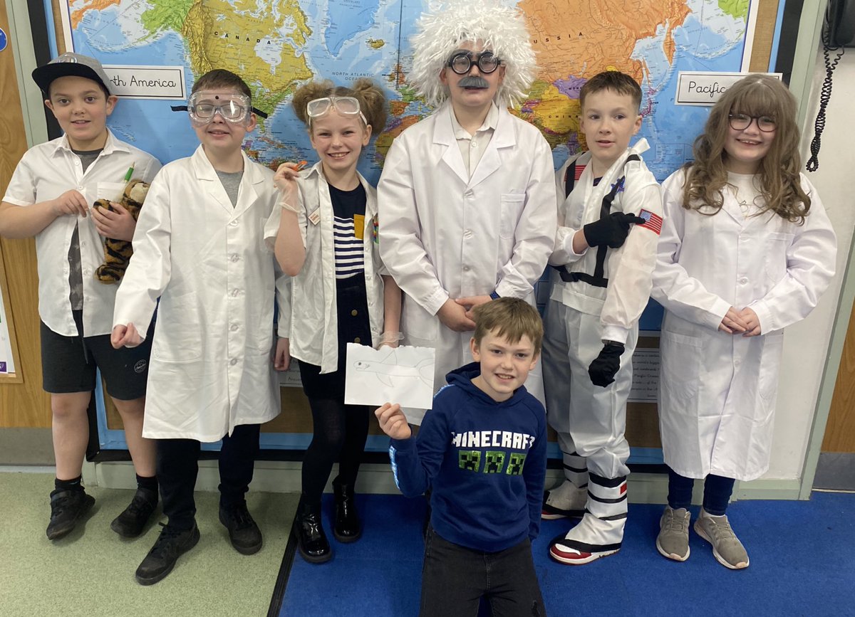 BirchwoodCE's tweet photo. #BritishScienceWeek2023 Year 6 scientists! Steve Backshall, Neil Armstrong and Albert Einstein to name a few! Oh and a very important zoologist! @allaboutstem @STEMAmbassadors @priscigeeks #bcepsscienceweek #bcepsyear6 https://t.co/4UiIccLCvv