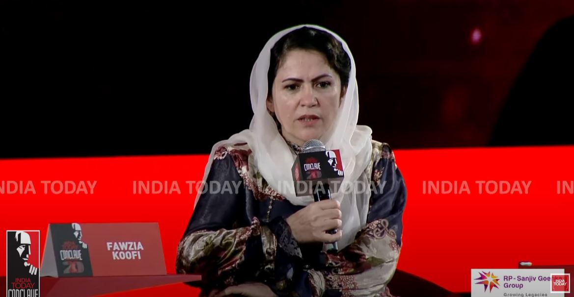 Islamic woman's rights discusses the first heavenly text, the practice of Sunnah and Hadith and abstains the pastorate from cornering the religion. SheebaAslamFehmi talking at the #IndiaTodayConclave