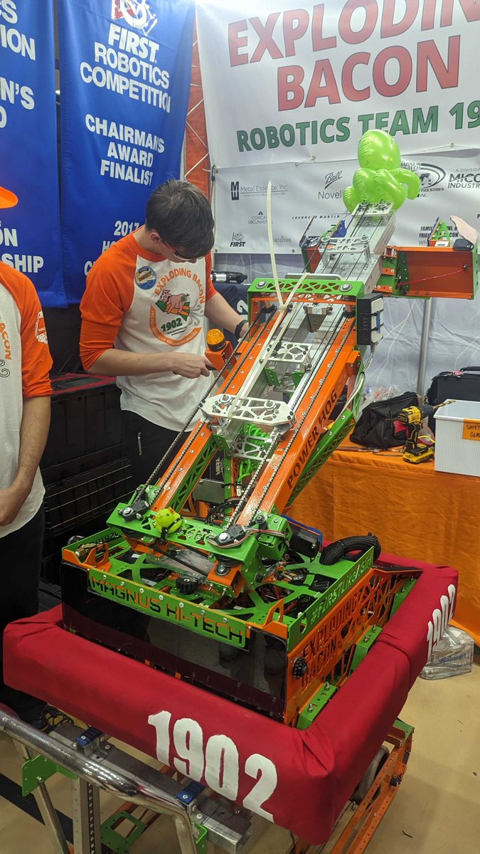 4-H Exploding Bacon tweet media