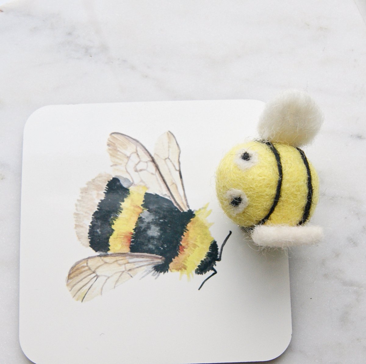 homeofjuniper's tweet photo. A few bee gifts. With atleast 10% going to @BumblebeeTrust via @workforgooduk 

https://t.co/uENmFYGiuE

#bee #beegift #shopindie #giftideas #UKGiftHour https://t.co/EHuK5nLIx7