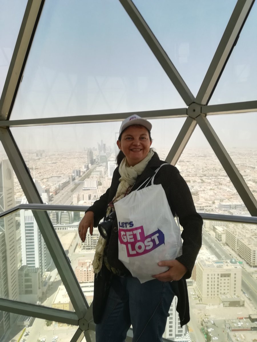 robertazennaro's tweet photo. La città vista dall'alto. Riadh KSA #getlostwithwizz #getlostwizzItaly @wizzair @simonilla23 @visitsaudi https://t.co/llCjLXprAA