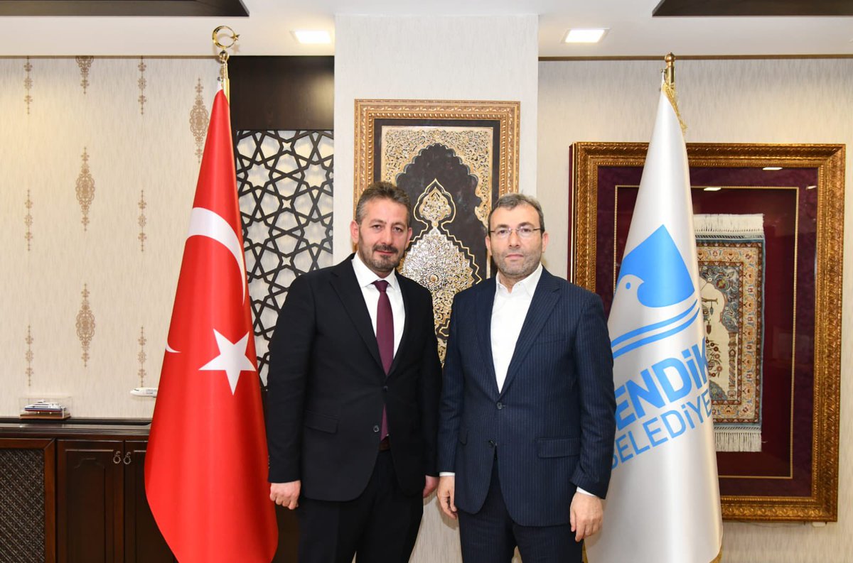 ekremyildirim34's tweet photo. 2019 yerel seçimlerden bugüne kadar meclis üyesi olarak Pendik'imize beraber hizmet etme fırsatı bulduğum Belediye Başkanımız Sn. Ahmet Cin beyi makamında ziyaret ettim. 

Hoş sohbeti ve desteği için kendilerine teşekkür ederim.

#AkParti #TürkiyeYüzyılı https://t.co/oeH0xd5Wk4