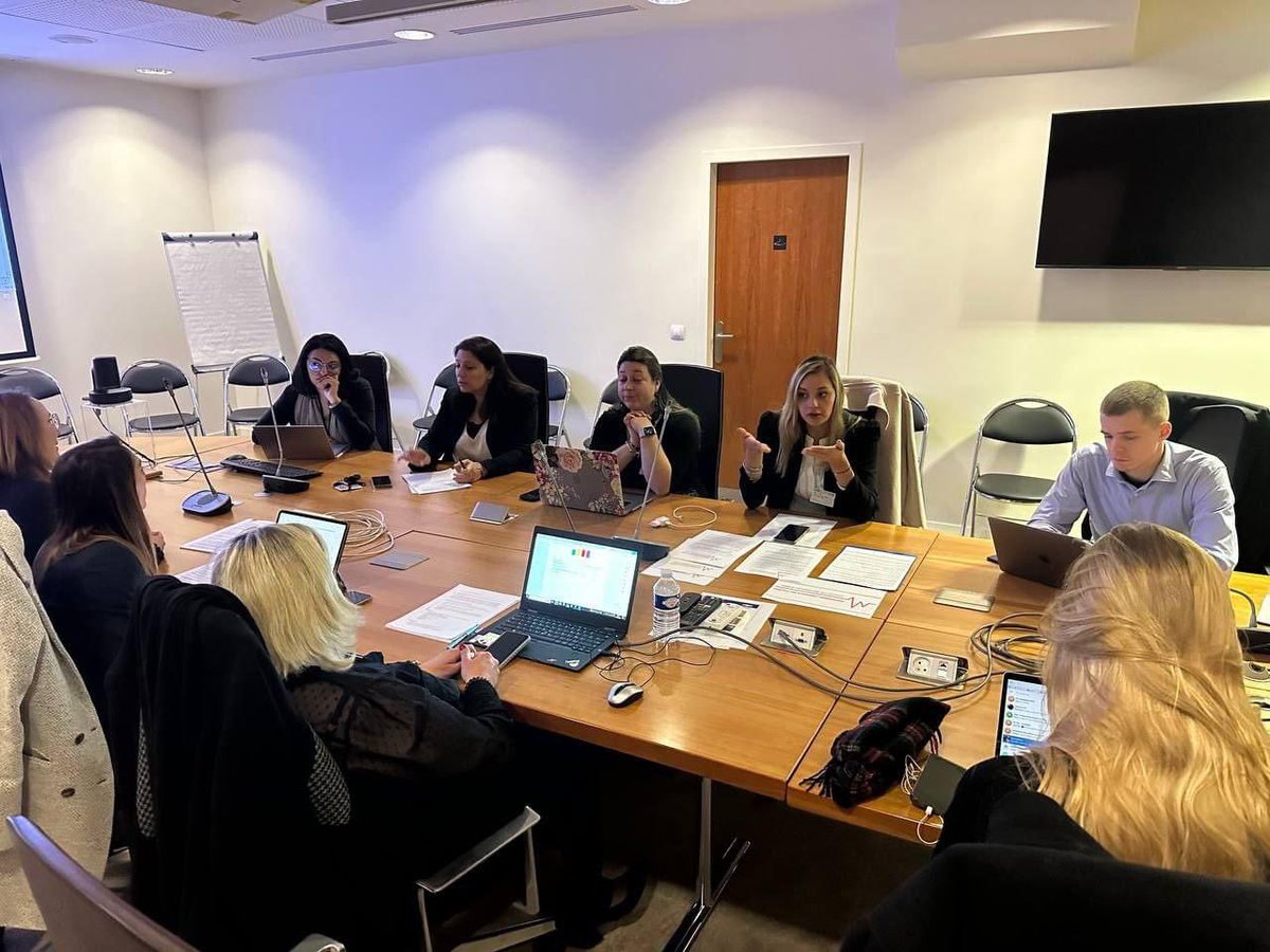 Idelencolere's tweet image. Nos représentants à l’@AssembleeNat du collectif des #infirmiersliberauxencolere