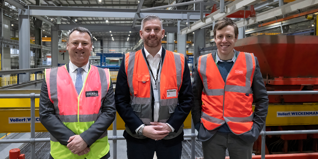 Laing_ORourke's tweet photo. As part of #OpenDoorsWeek we were delighted to take guests on a tour of our Centre of Excellence for Modern Construction.
Thanks to @Bren4Bassetlaw, local councillors James Naish and Beverley Alderton-Sambrook, and everyone else who took part. It was a great event! https://t.co/V4aaJ8dLtV