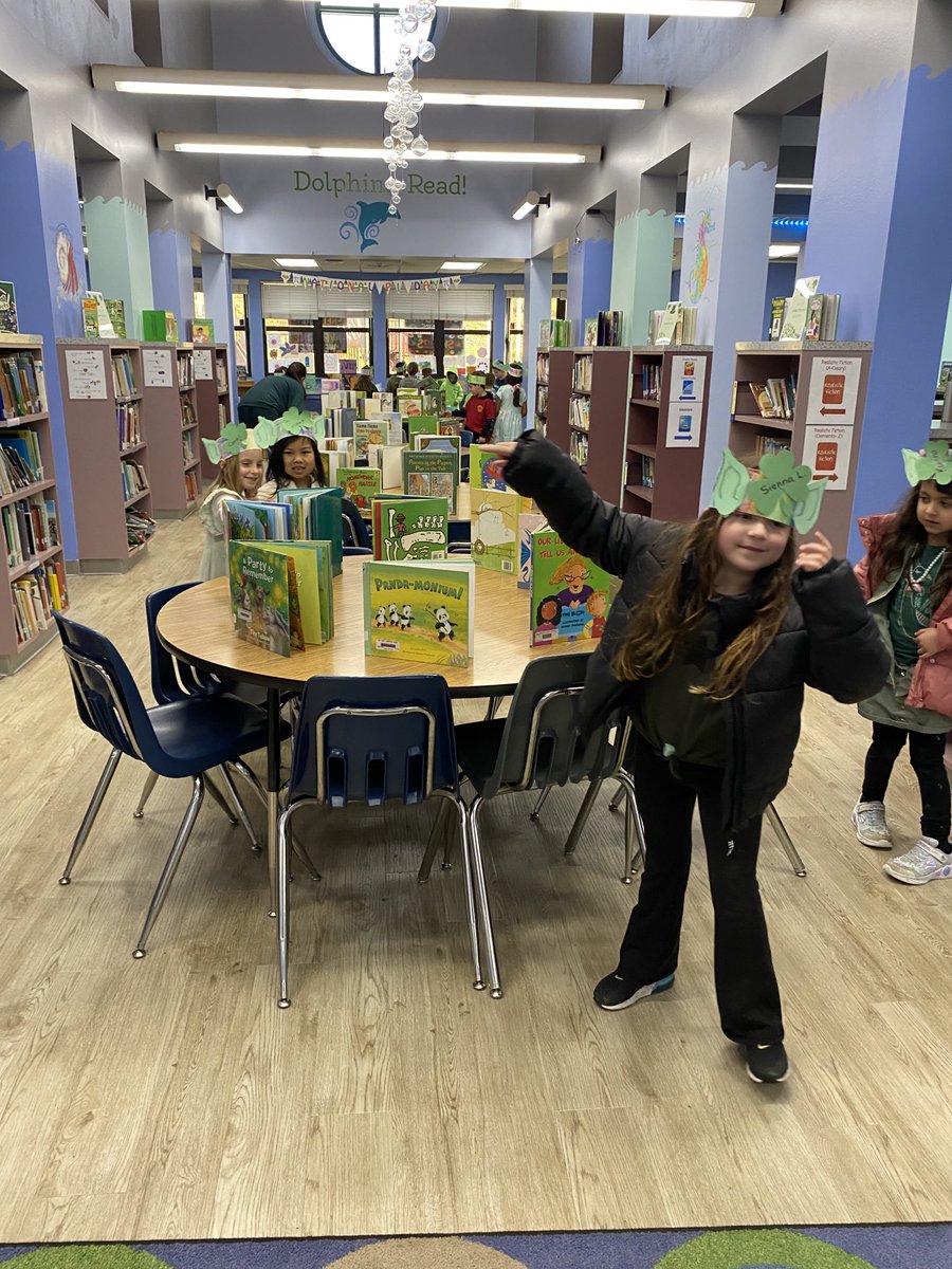 The leprechauns visited our media center last night!  They took out all of the green books and left signs for us to read something green. ⁦<a href="/LVUSD/">LVUSD</a>⁩ ⁦<a href="/BLDolphins/">Bay Laurel Dolphins</a>⁩