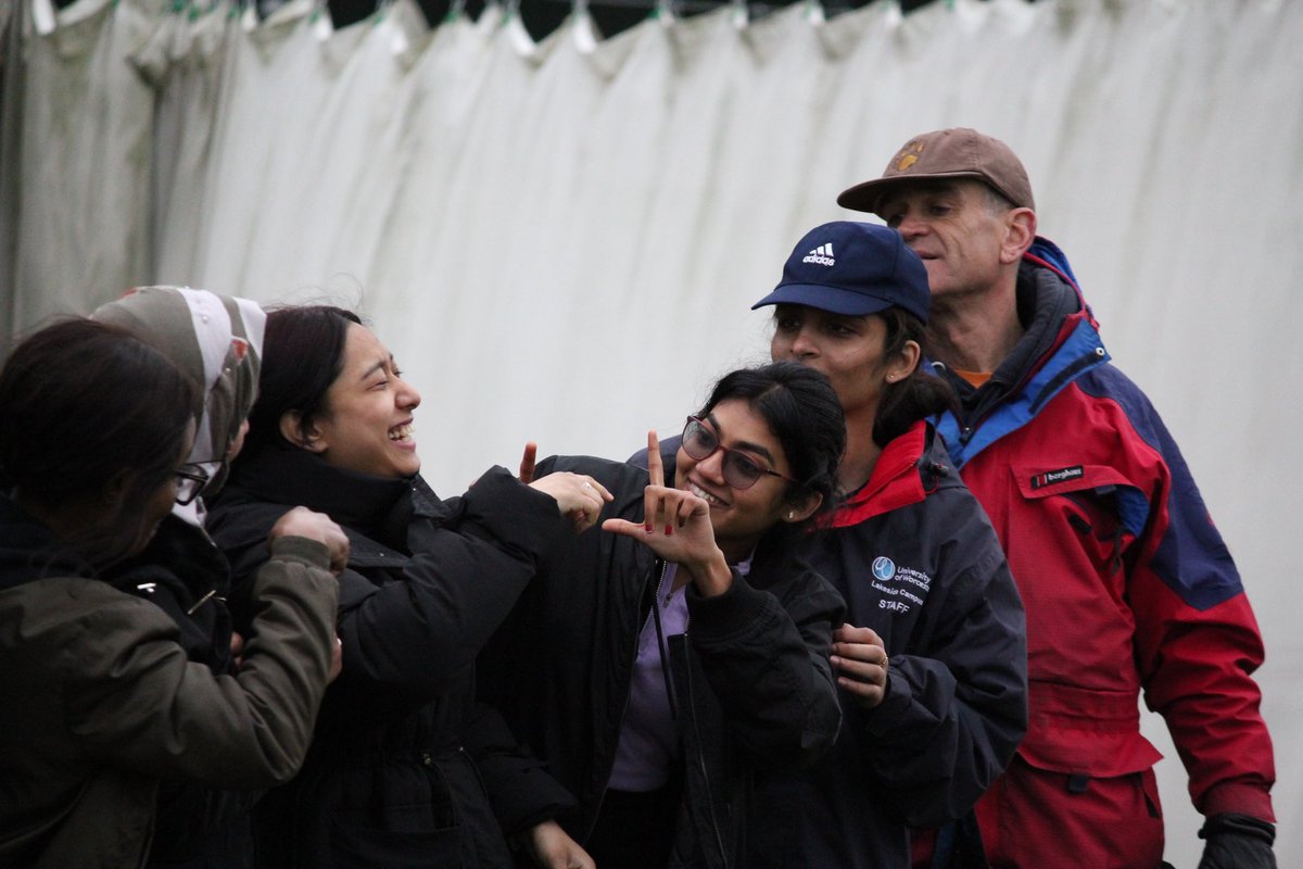 Louise Carter tweet media