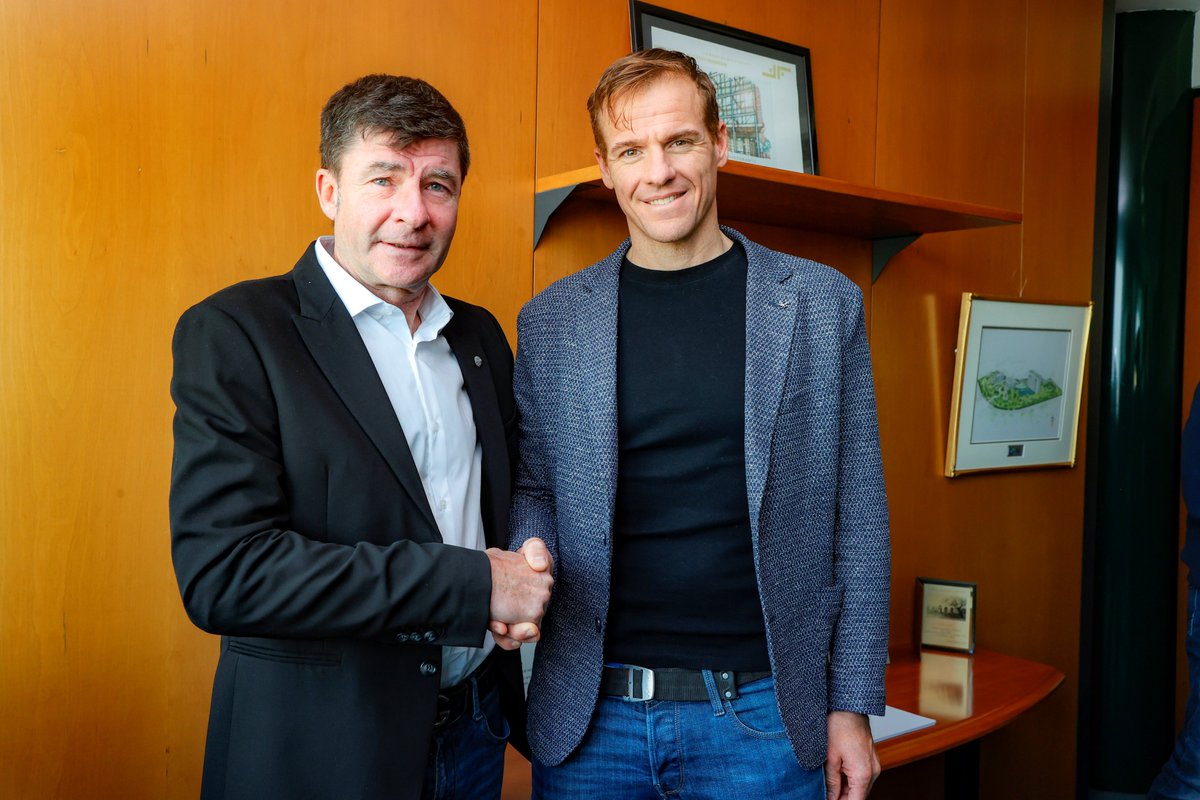 women_cpa's tweet photo. #AdamHansen is the new president of the #CPA, the riders' association 👉 https://t.co/pxEcOQvSGm #WeAreTheRiders #StrongerTogether #Cycling https://t.co/OHnUhJLboh