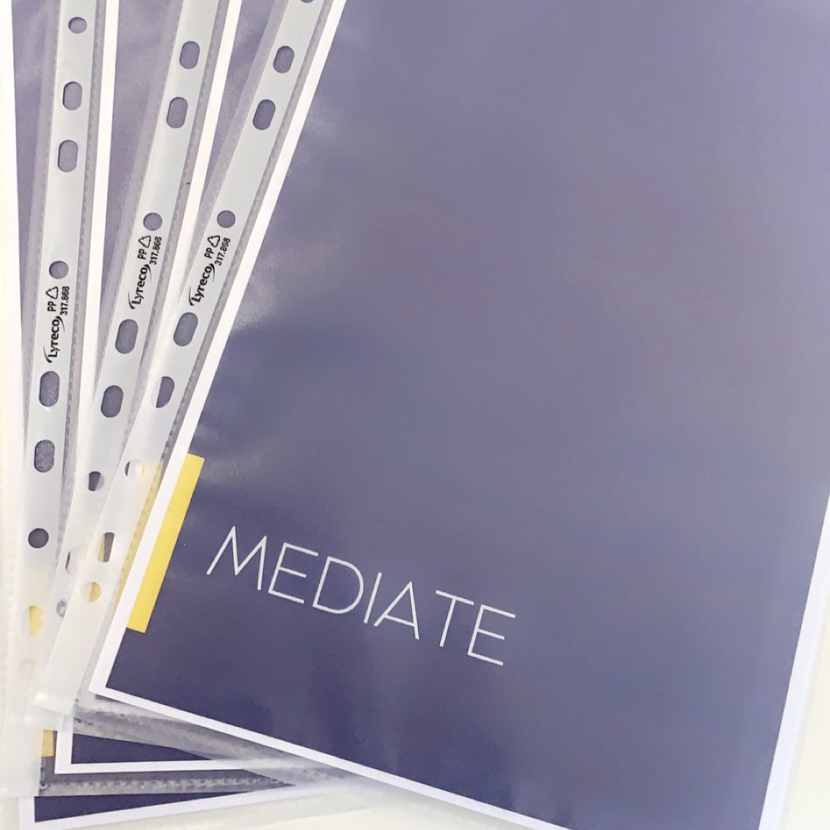 PharMED_'s tweet photo. Was wonderful meeting the #MEDIATE Lived Experience Group today @ConferenceAston !!

Amazing discussions and insights - great to see everyone in person too! 

@Prof_Ian_M @DrJoHowe @Hafsah_Habib @bsmhft #SMI #realistmethods #PPI #medication 

Protocol: https://t.co/rEUTM0v8fJ https://t.co/9YOA9jzH1A