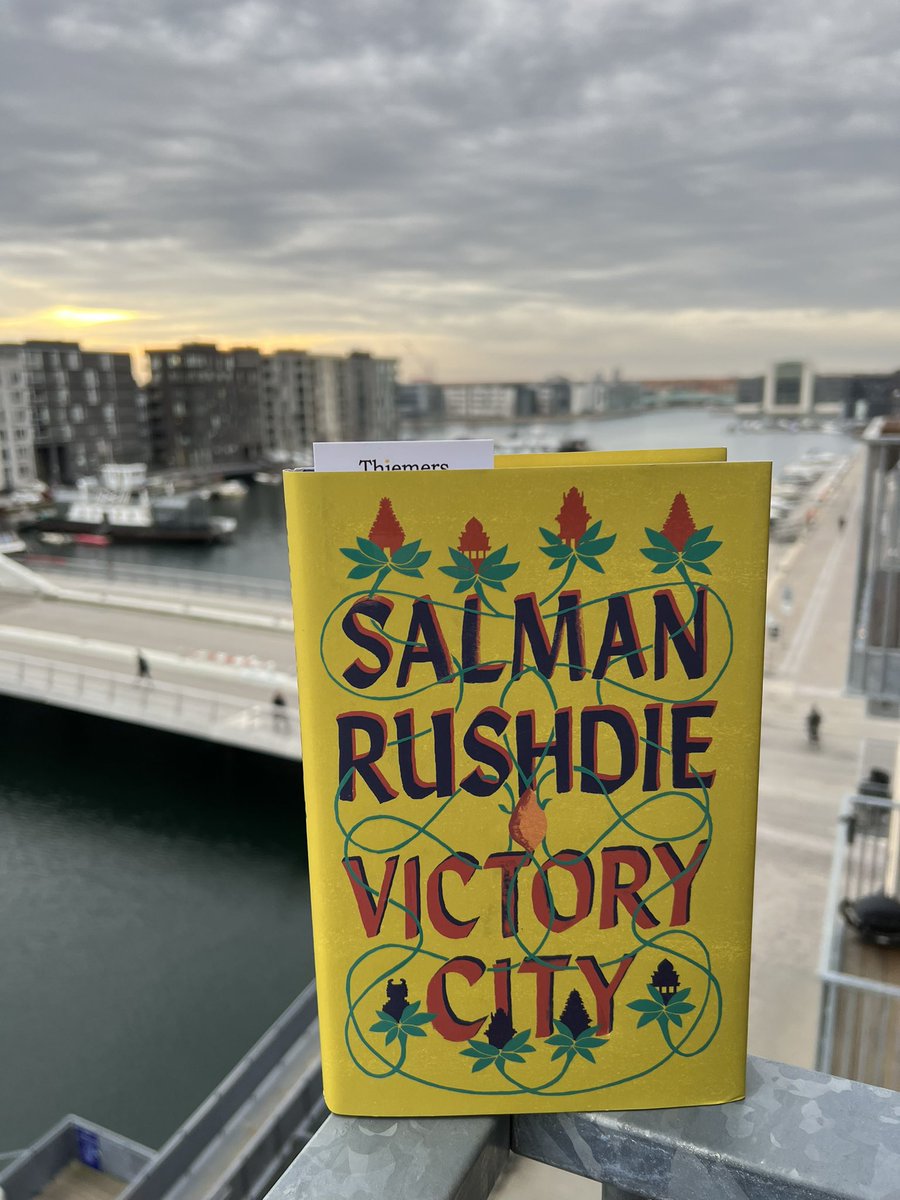 Nolite te bastardes carborundorum! 
Viva Salman Rushdie. Viva free speech.
#salmanrushdie #FreeSpeech