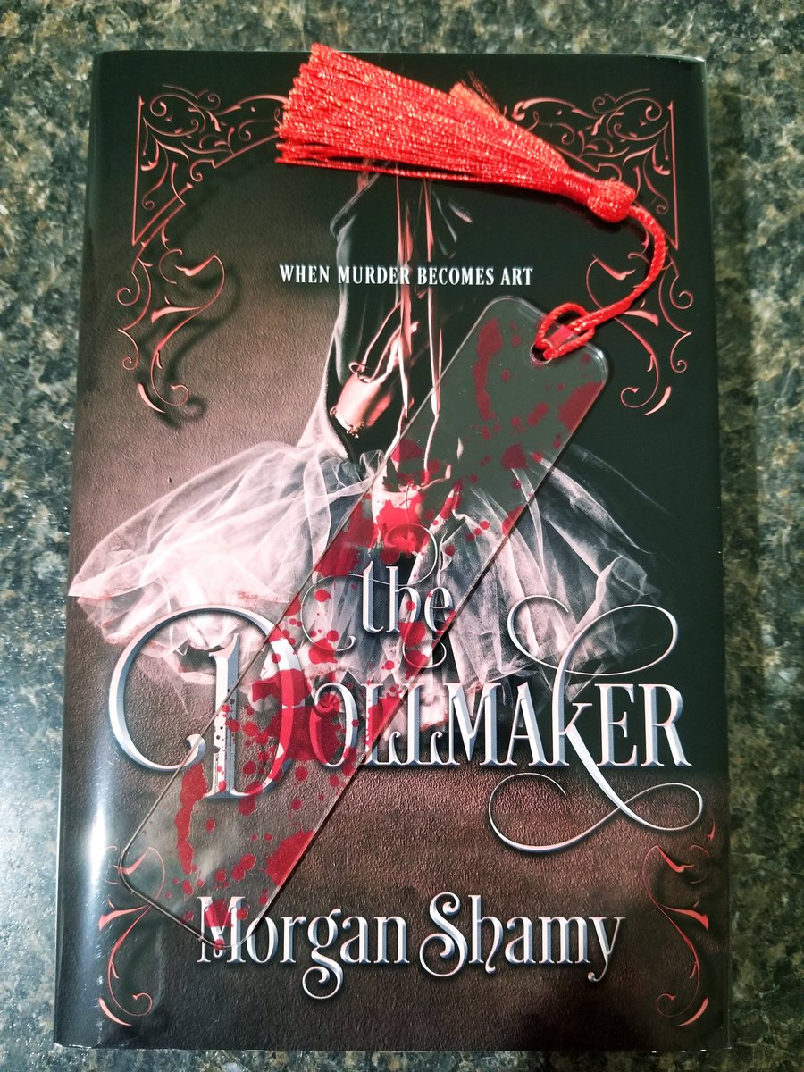 Loving this blood splatter bookmark to read <a href="/MorganShamy/">Morgan Shamy 🩰📖</a>'s THE DOLLMAKER with... 🫣🥰 #TheDollmaker #thriller <a href="/CamCatBooks/">CamCat Books</a>