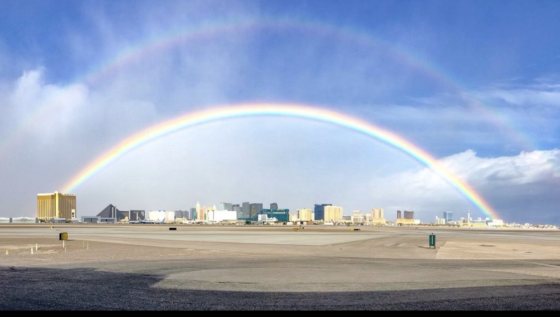 LASairport's tweet photo. #HappyStPatricksDay! ๐
May the road rise up to meet you.
May the wind be always at your back.
#SpottedatLAS๐ธ https://t.co/wZrjqp3M4u