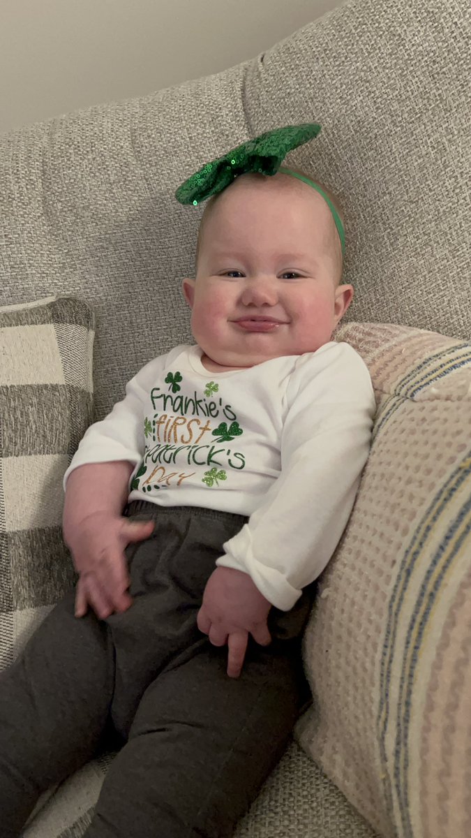 Happy St. Patrick’s Day, Tbolts! I wanted to share a little Instagram vs. Reality compliments of the outfit from <a href="/vjasully/">Sheila Sullivan</a>. Have a great weekend everyone!