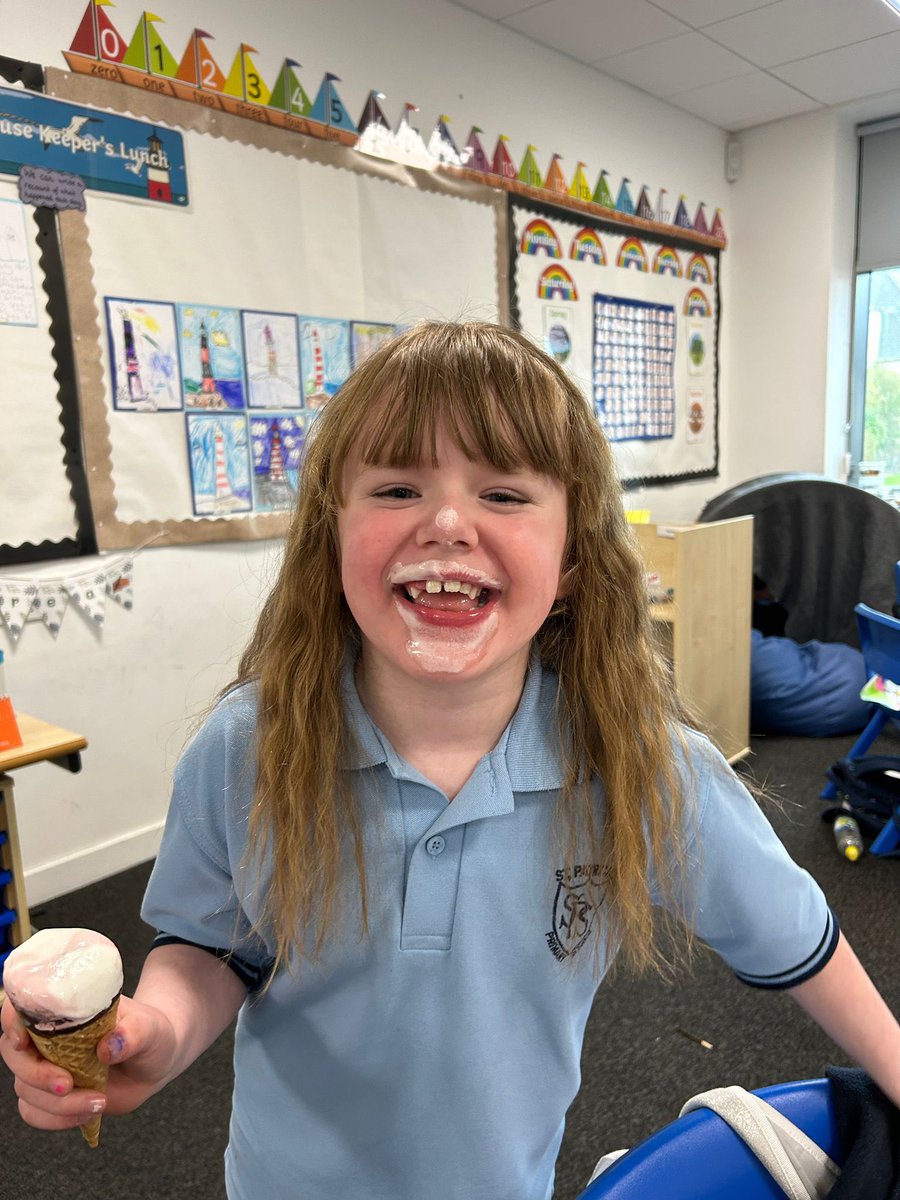 mrsdooley123's tweet photo. Ice creams went down in treat in P2 today โ๏ธโจ๐ #messypups https://t.co/vcLr9dVHVB