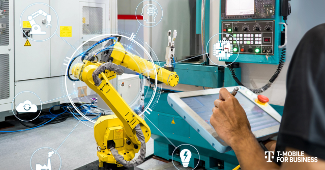 FollowtheCLu's tweet photo. If you want to understand the role of #AI in critical #IoT—and why it depends in part on the low latency and high capacity of #5G—I recommend this #5GHQ article: https://t.co/m4ng8jehZ5 https://t.co/6e4XZOVNBy