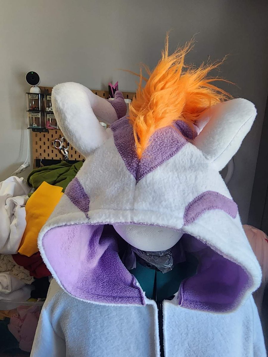 ShopkeepShyroo's tweet photo. I'm starting to get jealous that I didn't grow up watching Digimon. 🤣 I think I have a new series to add to my growing watchlist!

This Gomamon commission turned out so cool! The orange mohawk  and horns are a look

#gomamon #digimon #digimonkigu #digimoncosplay #queerowned https://t.co/9zNzsidXoj
