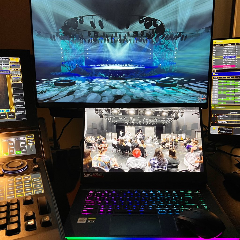 Vis_Connection's tweet image. After two weeks in the studio doing previz, the programming of the virtual lighting system is complete and ready to be connected to the real lighting system next week. #entertainmentlighting #lightingdesign #lightingprogrammer #previz #ma2lighting #wysiwyg #playlistproductions