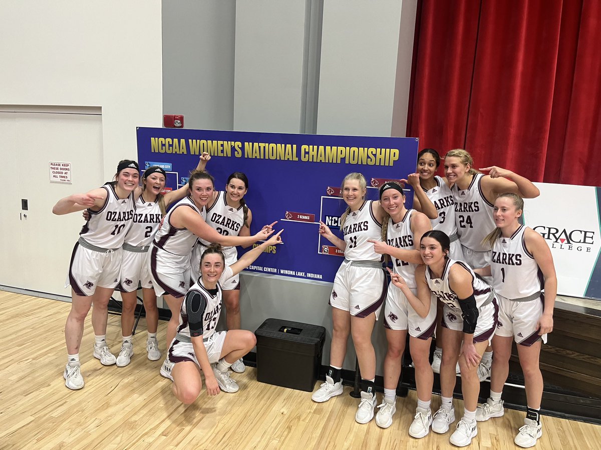 CofOLadyCats tweet media