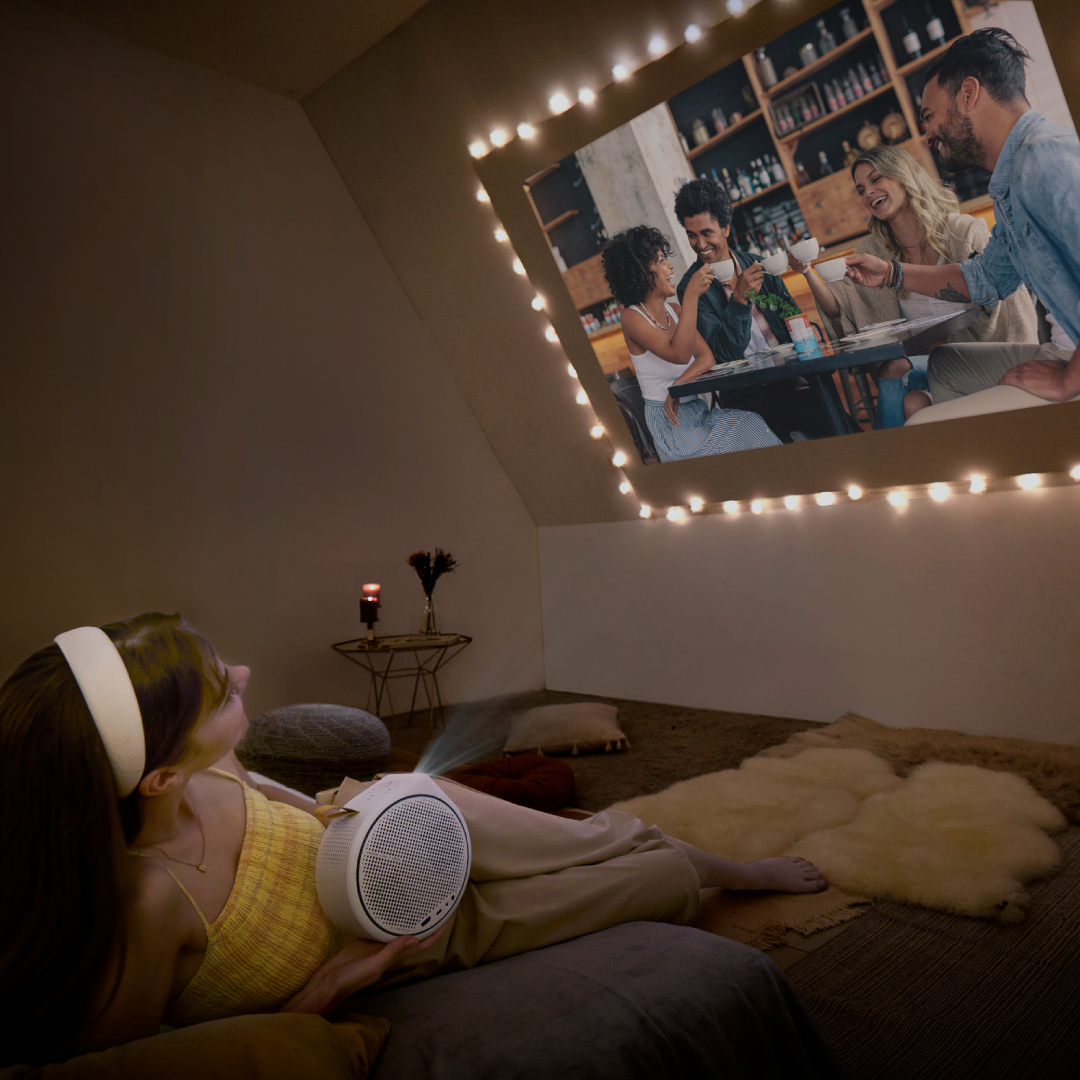 BenQ_UK's tweet photo. In celebration of St Patrick's Day, we are running a GIVEAWAY! ☘️

WIN yourself a GV11 - BenQ's latest mini projector (worth £359) 🎬

HOW TO ENTER:
✨ Follow BenQ UK
✨Like and retweet this
✨Comment a movie or TV show you'd watch

*T&amp;C's apply. UK entries only. Free to enter. https://t.co/UaL0eW0H8S