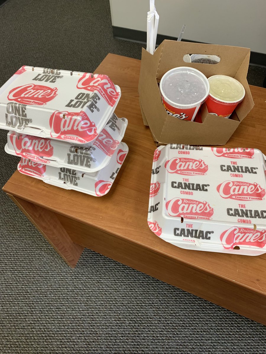indyheels's tweet photo. Drive 20 miles RT✅.                        Wait in line for 20 minutes at the new @raisingcanes in Dacula✅.   Introduce three friends to the best chicken fingers.✅.                           Can’t wait for the Noblesville location to open next month. https://t.co/caOAJ1xP81