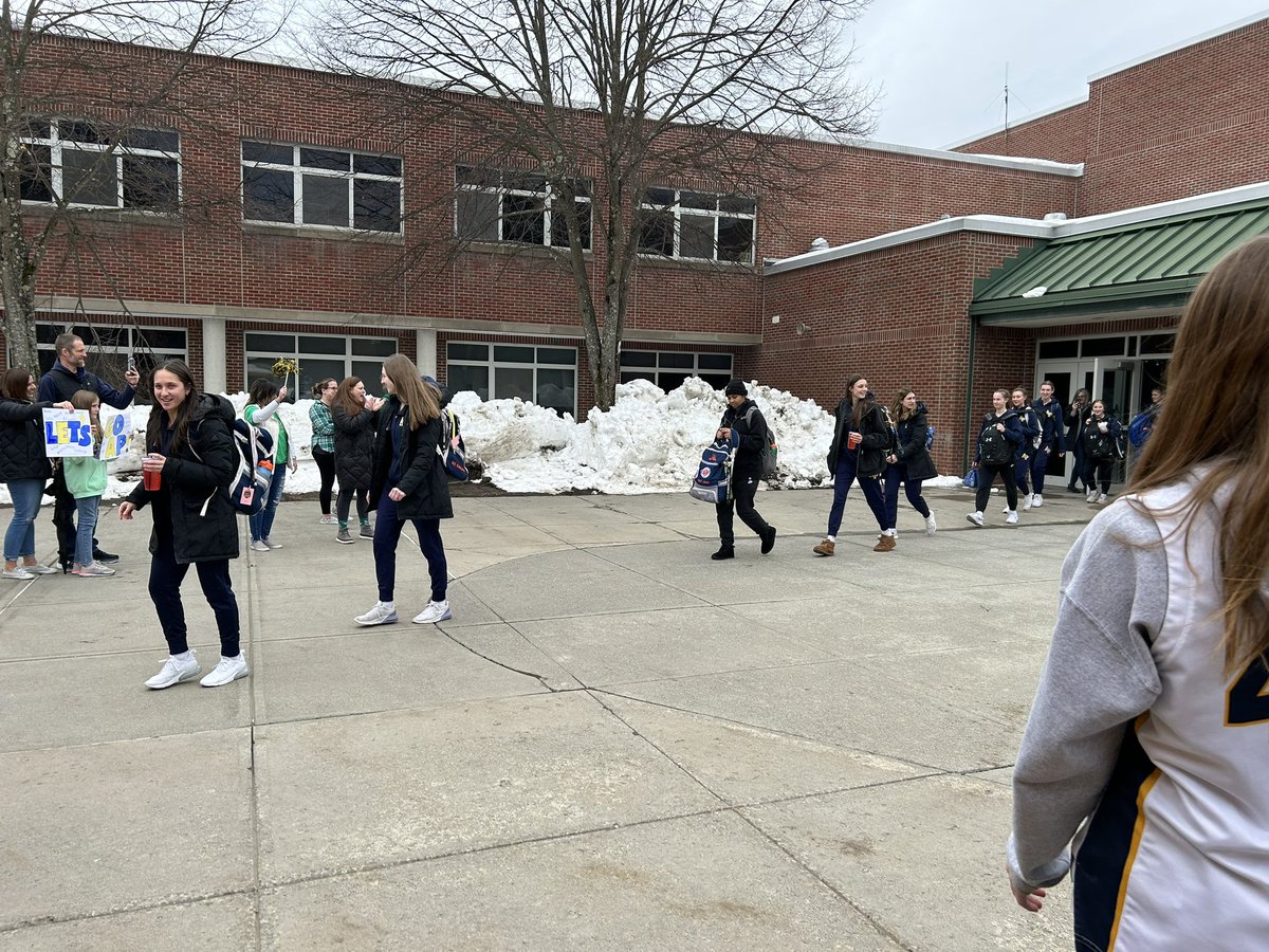 Averill Park Warriors on Twitter "Sending off the APLADYWARRIORS! WinnersInThe3Cs AP