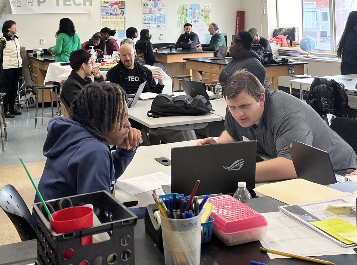 So happy to see these amazing  <a href="/nfa_ptech/">NFA Ptech 👁🦅</a> alumni who are working full time <a href="/IBM/">IBM</a> and helping our current scholars get ready for their @ibm internships.  #proud #FridayMotivation <a href="/newburghschools/">Newburgh Schools</a> @PTECHNETWORK