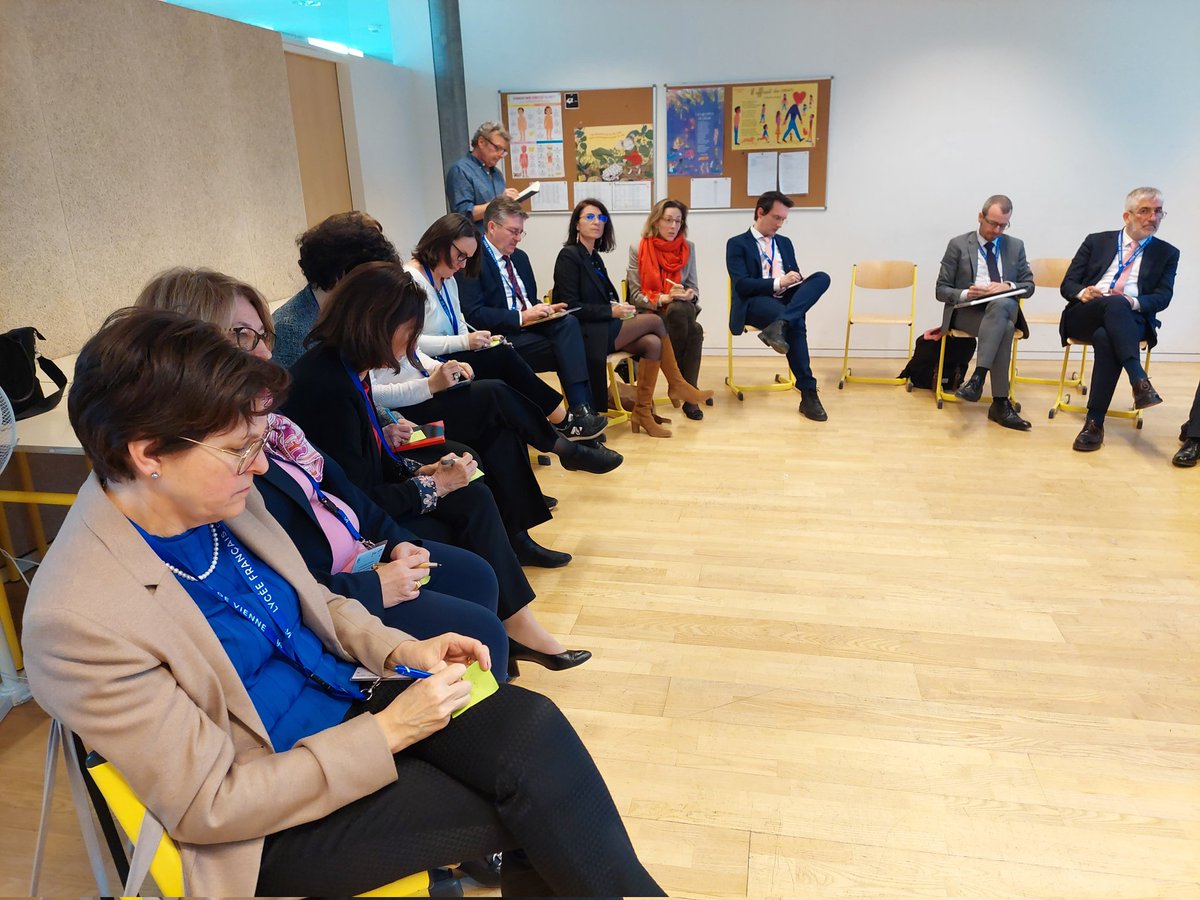 AefeSga's tweet photo. @aefeinfo séminaires des conventionnés : c'est parti pour des ateliers de réflexion autour du #développementEFE, #formationpersonnelsEFE https://t.co/6nfGtWfFAb