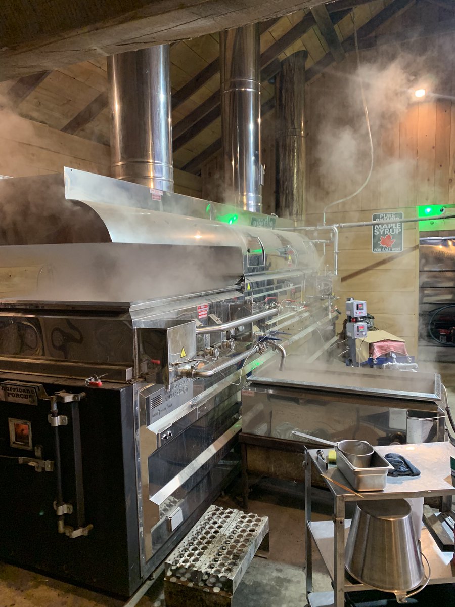 Making that syrup stuff!😁