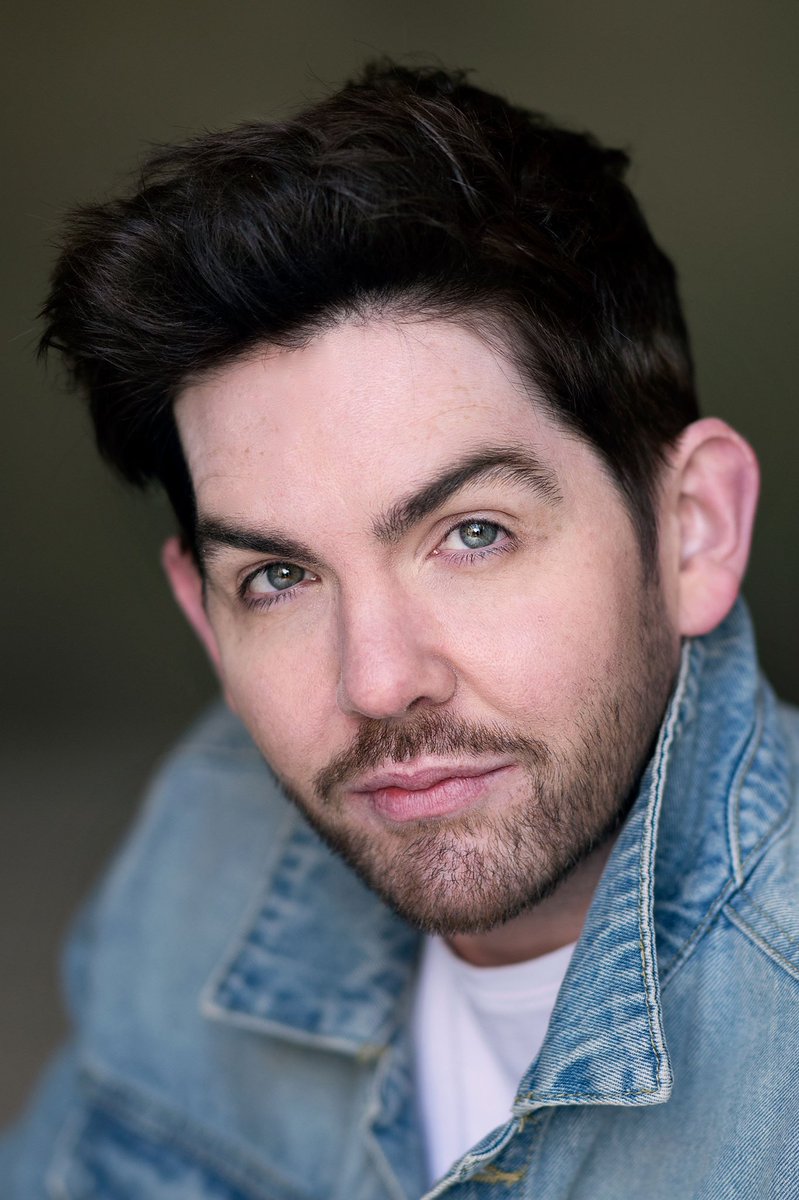 Delighted to be working with the brilliant <a href="/ScottyMcGlynn/">Scott McGlynn</a>.

Welcome to the team!📺