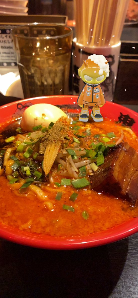 hitsuki8342's tweet photo. OSSANは正義!
桜と頭のビールと激辛ラーメン
これまた正義!!
花見の季節ですなぁ(❀⊇❀)
#さくらAR
#OnimaruAR & @SWAGGA_Meta! https://t.co/aY70TTpny9