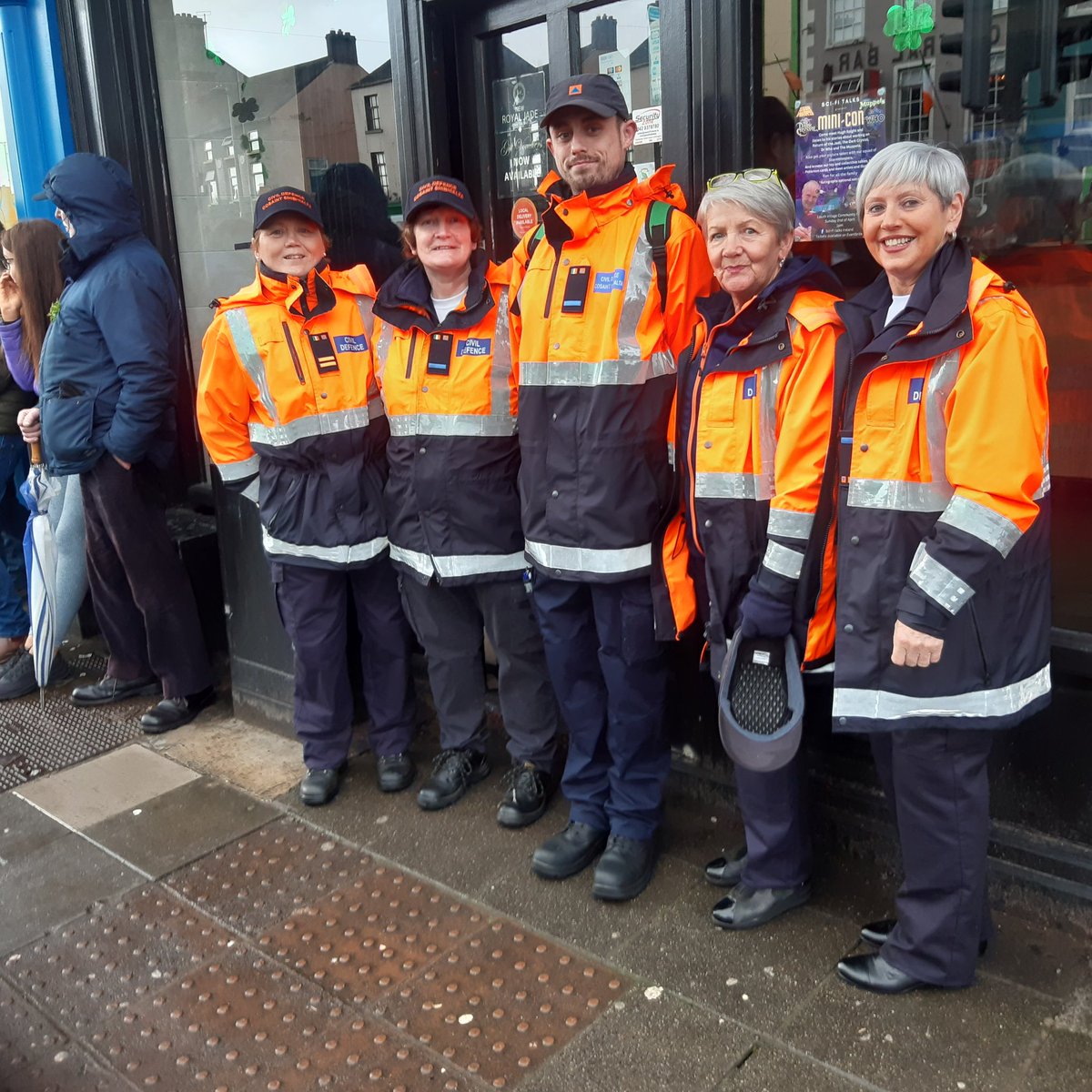 Mon Civil Defence tweet media