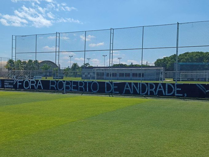 cxssa_'s tweet image. Os Gaviões nasceram pra poder reivindicar. #ForaRobertoDeAndrade