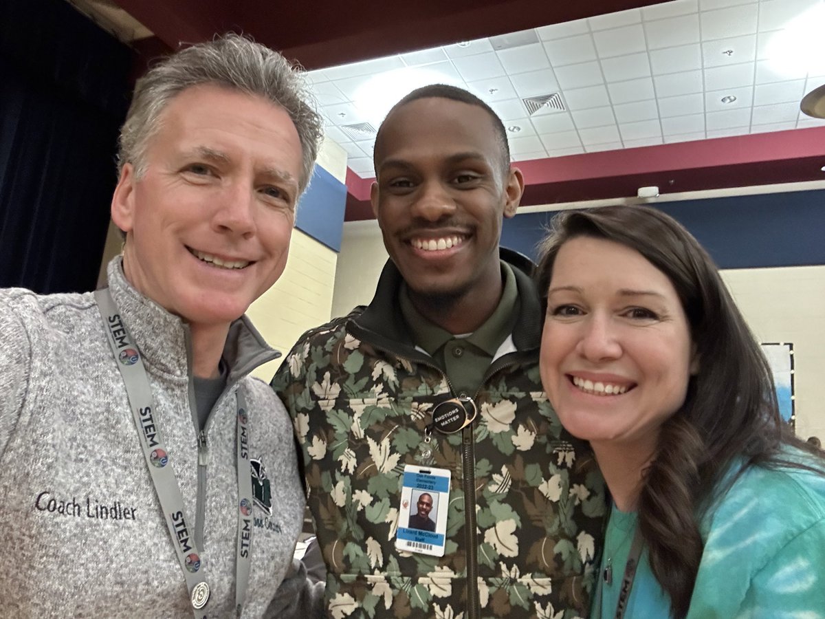 barrylindler's tweet image. Enjoyed seeing @LinardMccloud changing live at Oak Pointe like he did at @dutchforkhigh !