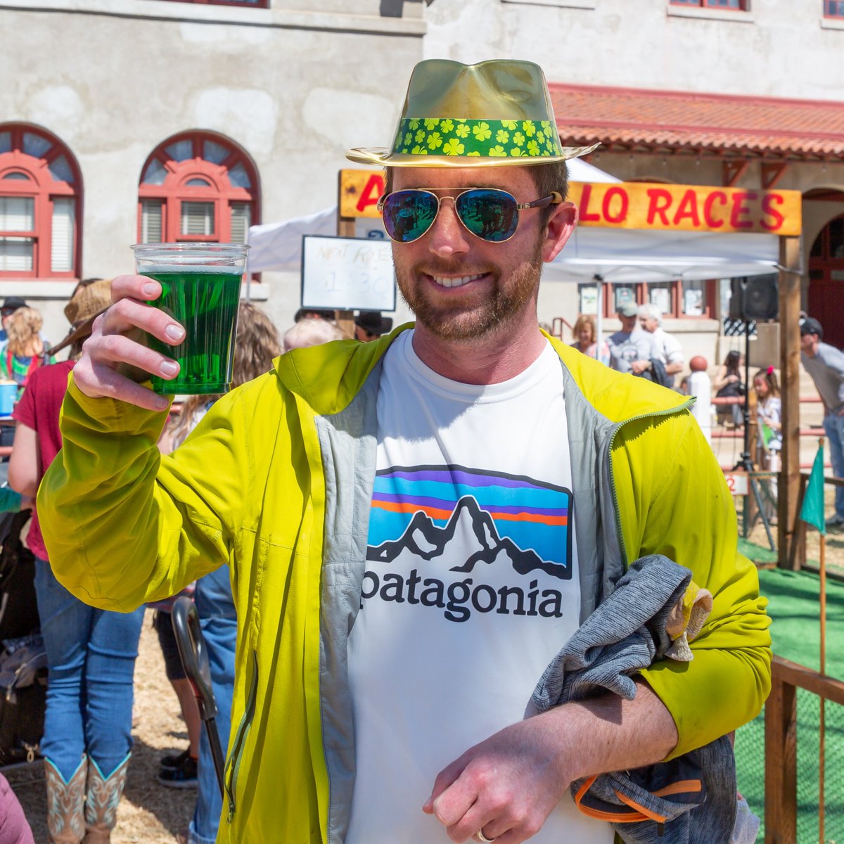 fwsystation's tweet photo. Happy St. Patrick's Day, y'all☘️ Today's your lucky day! Come celebrate and join us for our Luck O' The Stockyards celebration. We'll be serving $5 green draft beers all day!
#HappyStPatricksDay #Springbreakaway #StockyardsStyle https://t.co/5ecJDBt0OX