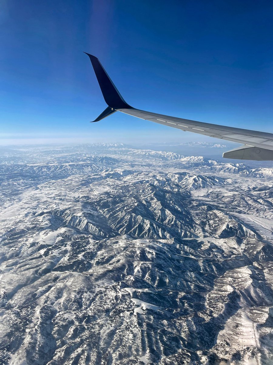 MillerRosePhoto's tweet image. Love flying into SLC! Lucky to be going skiing for the weekend. #perksofthejob