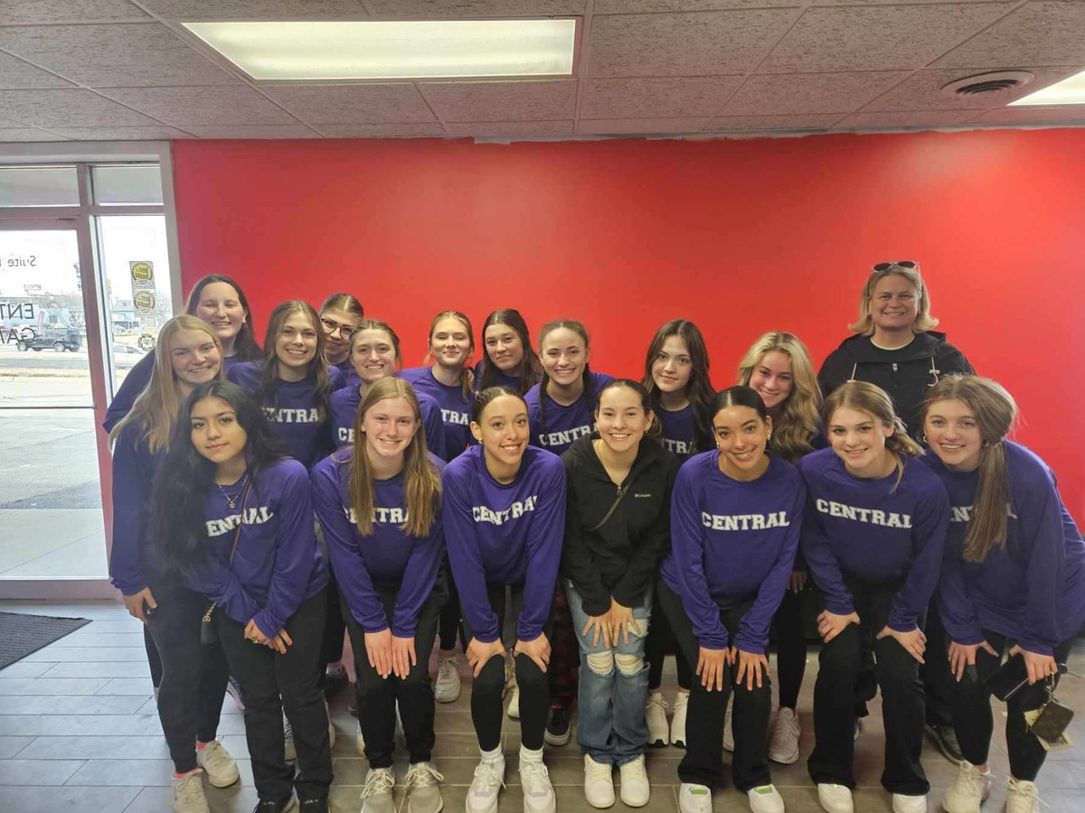 Omaha Central Girls Soccer tweet media