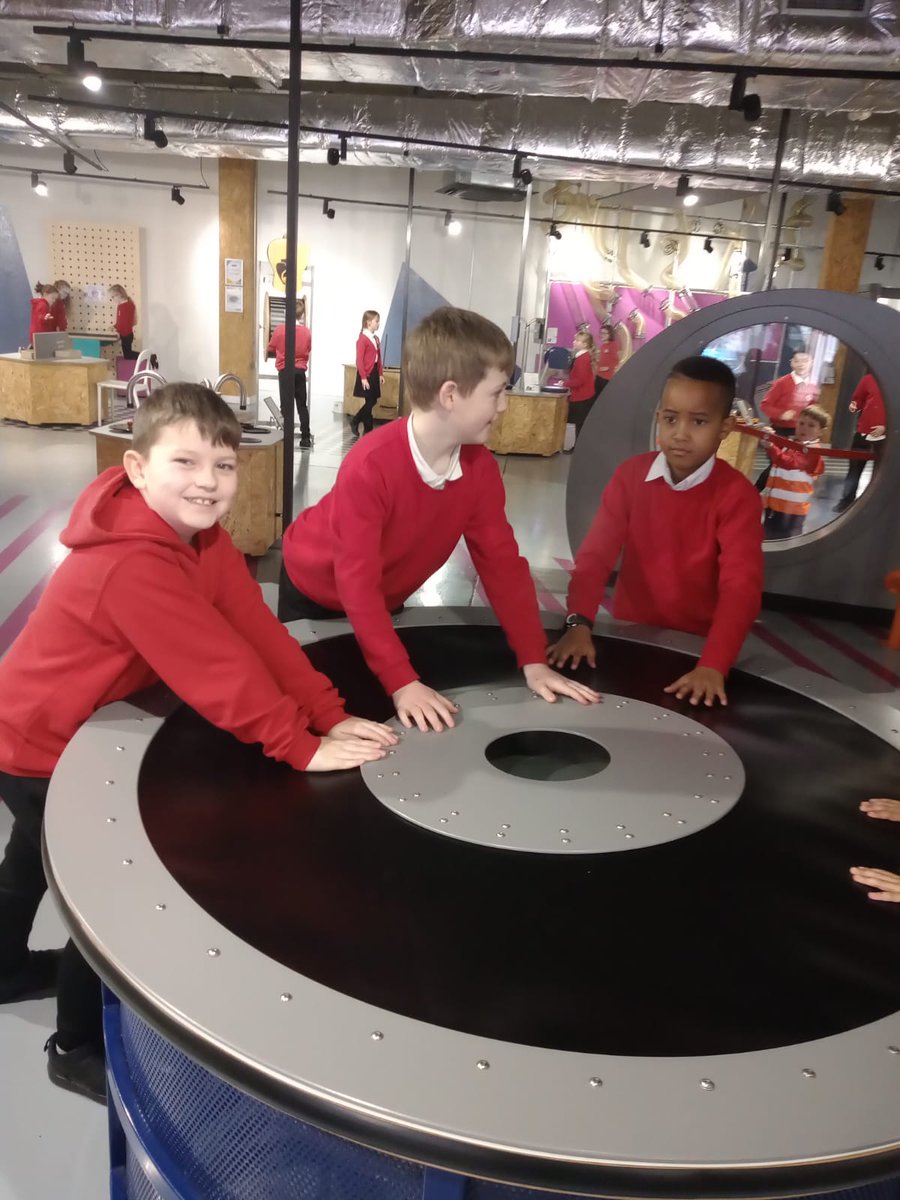 Ysgol San Siôr on Twitter "Amser gwych yn Xplore Wrecsam heddiw. Year