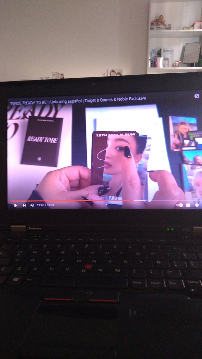 eunfilter's tweet photo. que divertido ver unboxings https://t.co/SBNsJQfdLf