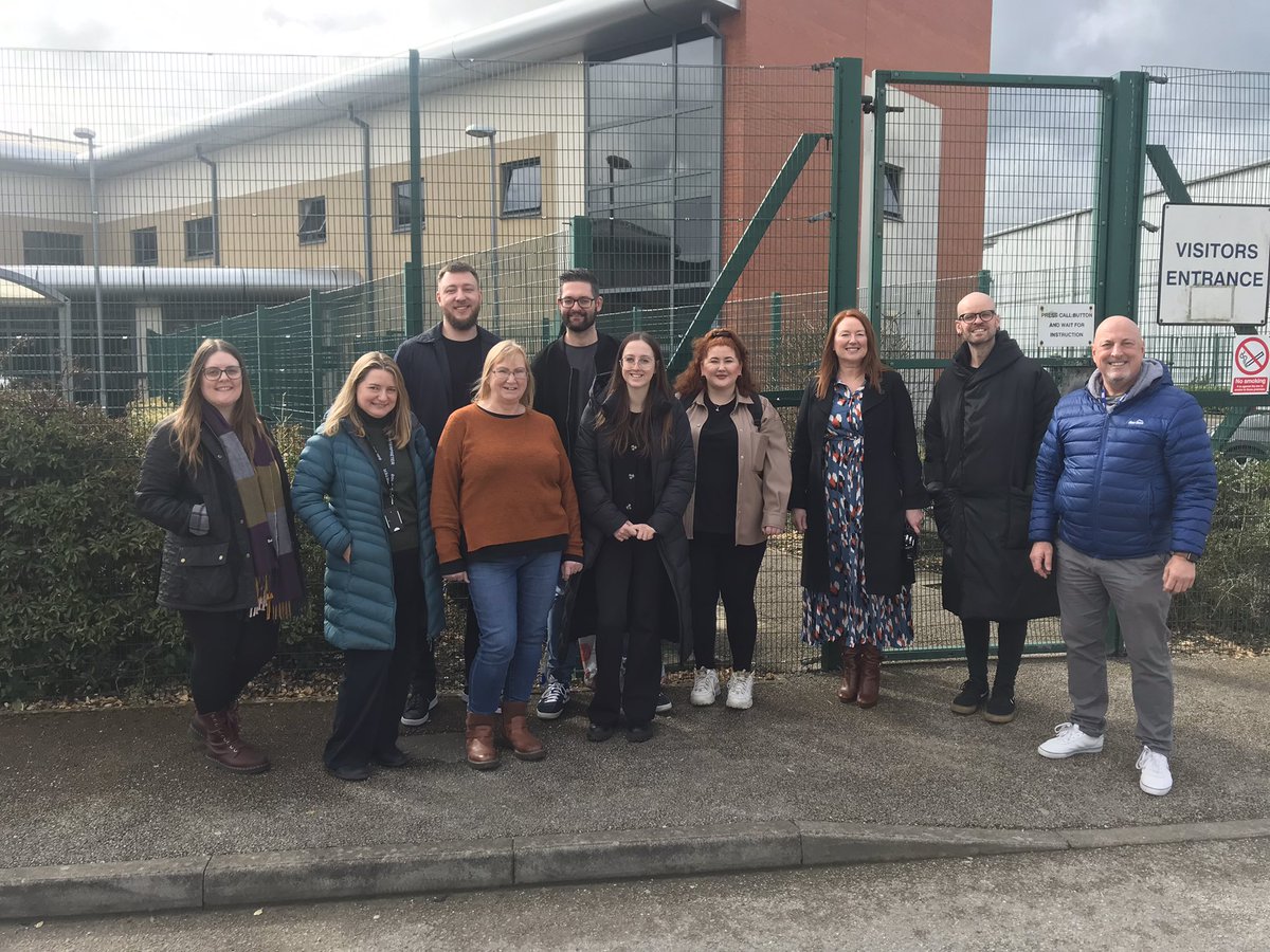 bri_cads's tweet photo. @DSNonline #IncusTraining #BSLLevel6 #DiplomaStudents at @cheshirepolice custody suite to show the importance of interpreters working within this complex service @CheshirePCC https://t.co/nu3JEsfEJx