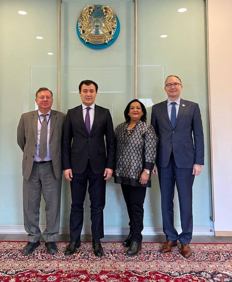 🇺🇳🇰🇿Ms. <a href="/MittalAshita/">Ashita Mittal</a>, <a href="/UNODC/">UN Office on Drugs & Crime</a> RR for Central Asia met with H.E. Mr. <a href="/AlibekBakayev/">Alibek Bakayev</a>, Ambassador of 🇰🇿 to 🇦🇹 to share the views on ongoing activities &amp; new initiatives, upcoming HQ mission and high-level events in 🇰🇿, enhancing cooperation on UNODC mandated areas.

@Vienna_kz