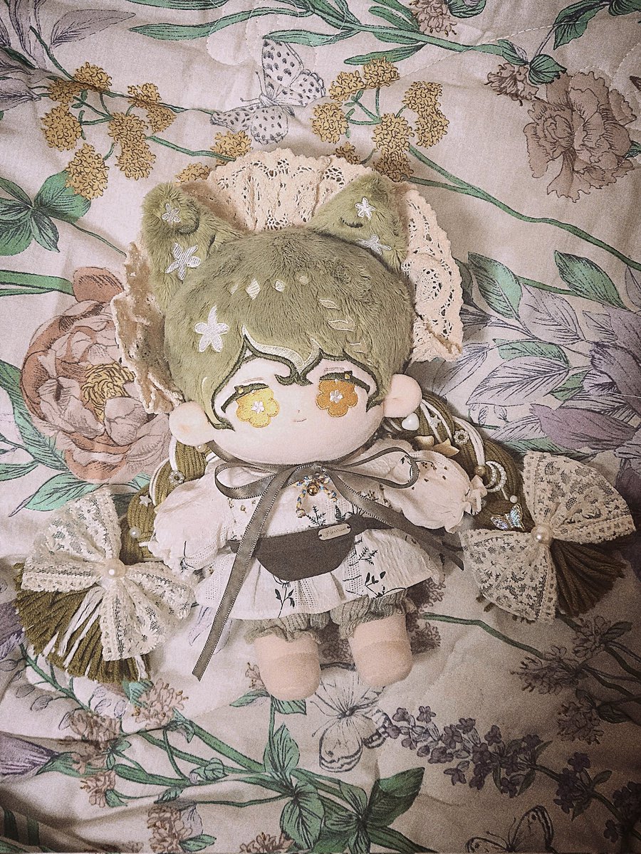 블렌딩에게 끼워 줄 양갈래가 왔어요...💚💚💚 예쁜 양갈래 감사합니다! 소중히 사용할게요~🥹🥹🥹