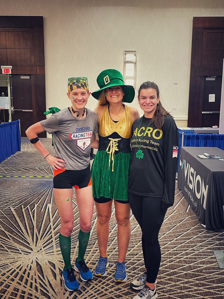 alexisschutz_md's tweet photo. Fun run at #ACRO2023 sponsored by #radiatinghope. I am so thankful for these friendships made through @ACRORadOnc race to the summit and continuously impressed by how supportive this community is. Excited for a fun filled Friday and don’t forget Cases with Experts at 4!! https://t.co/7EzGETYORd