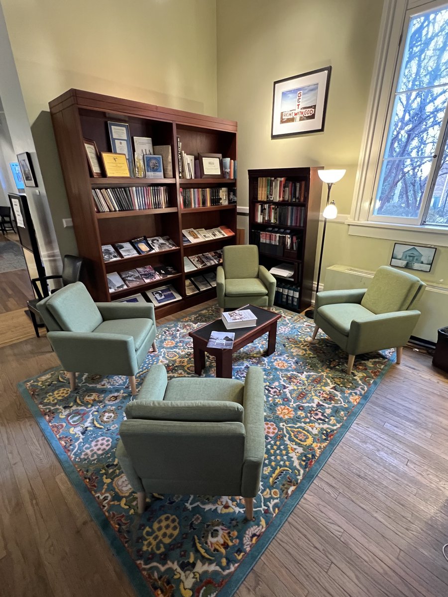 SouthernStudies's tweet photo. The sad news is Spring Break is almost over, but the happy news is we have this great space with comfy chairs in the Barnard Observatory lobby ready and waiting for you to hang out, read a book, or just chill. 🪑 📚 😌 #BeInBarnard https://t.co/3gKyi9FaH0