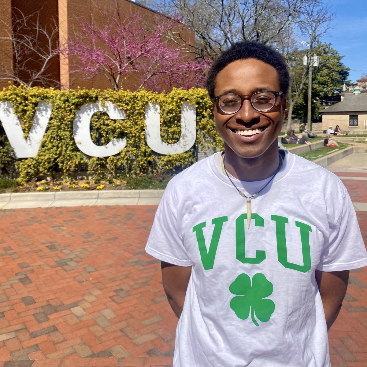 Luck of the Rams🍀ShamROCK this shirt from Barnes & Noble @ VCU to spread extra luck for @VCU_Hoops today! Available in-store🐏 

#VCU #VCUGear #VCURams #LetsGoVCU #VCU #MarchMadness2023 #ThisIsRamNation #VirginiaCommonwealthUniversity #VCUBasketball