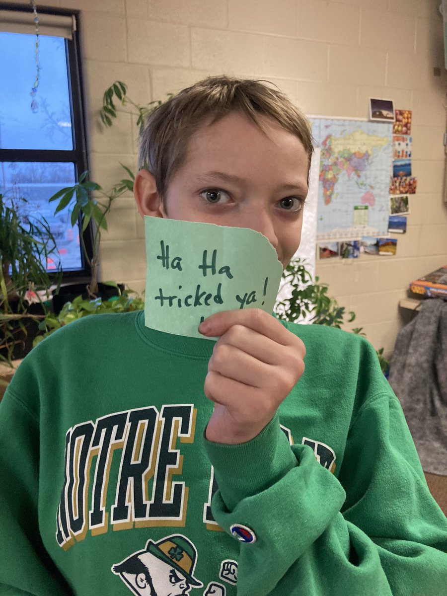 mindojw's tweet photo. Well, Lucky brought a friend this year………THEY BOTH GOT CAUGHT!!!!! Before they got trapped though, they left some naughty notes for the traps they didn’t get caught in!!!!  #werhibberd #caughtyou #steamactivity #werrichmond #luckyleprechaun https://t.co/UOUBkJCMhX