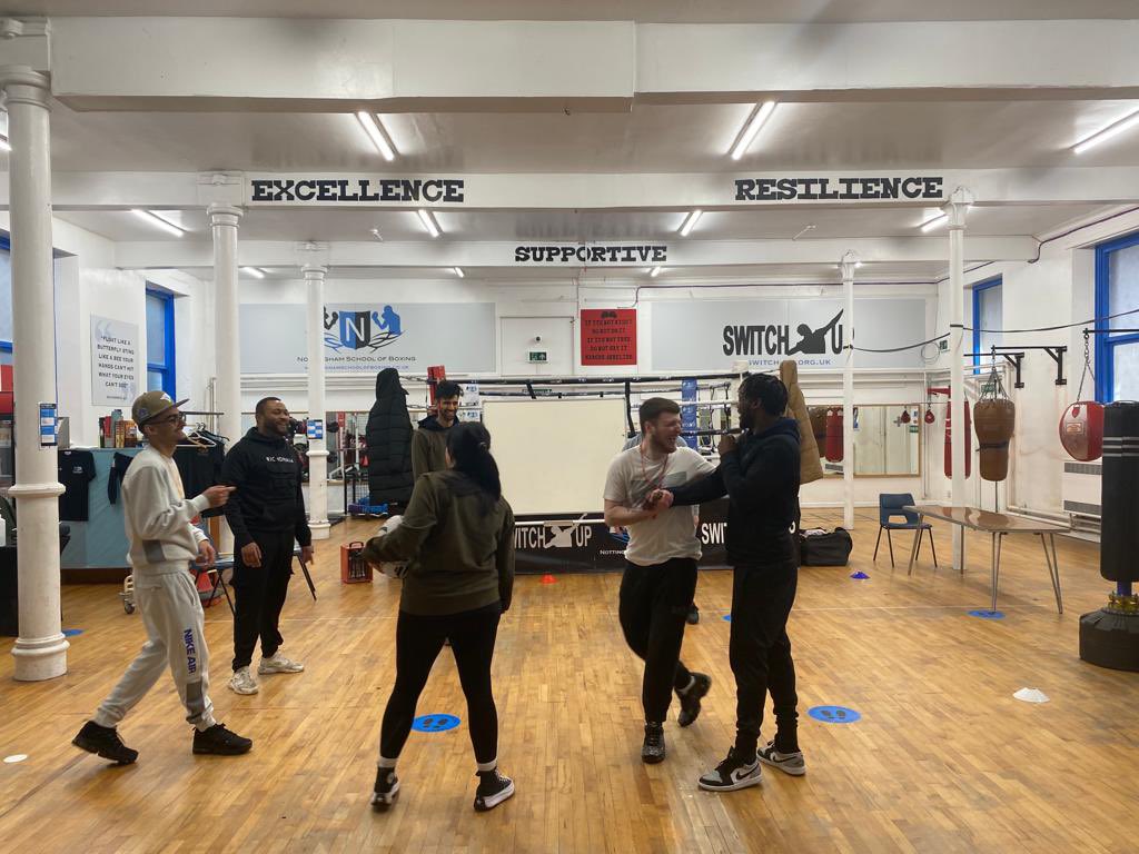 SwitchUpNotts's tweet photo. We welcomed @3pillarsproject to deliver a Sports Leadership course to a group of our young people. The course will support them in gaining a qualification & transferable key skills that can help them with sustainable #employment
#SportsLeadership #TriangleTrust #3Pillars https://t.co/OKyvffLazD