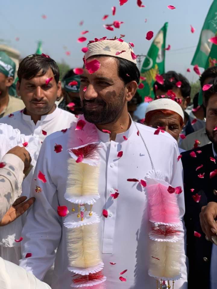 Fiazi330's tweet photo. ہم چراغوں کو تو تاریکی سے لڑنا ہے فرازؔ ! 
 #PP96 @sh_mudasser https://t.co/1mvUUuTNsb